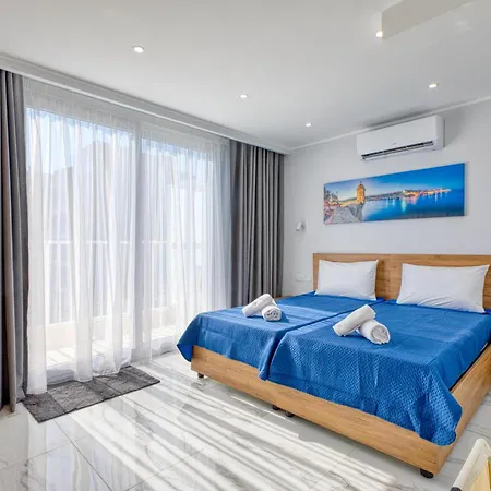 St Julians 2br Penthouse With Balconies And Sofabed By 360 Estates * Saint Julian's