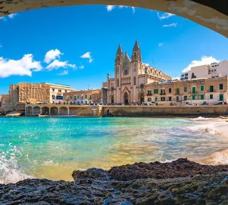 Apartamento St Julians 2br Penthouse With Balconies And Sofabed By 360 Estates St. Julian's