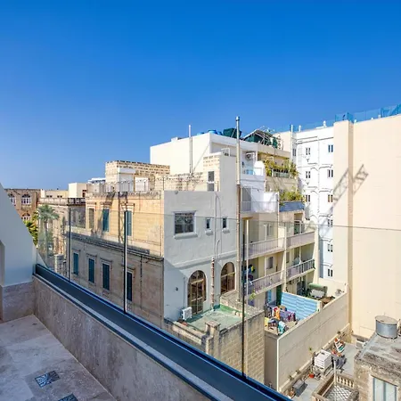 St Julians 2br Penthouse With Balconies And Sofabed By 360 Estates Сент Джулианс